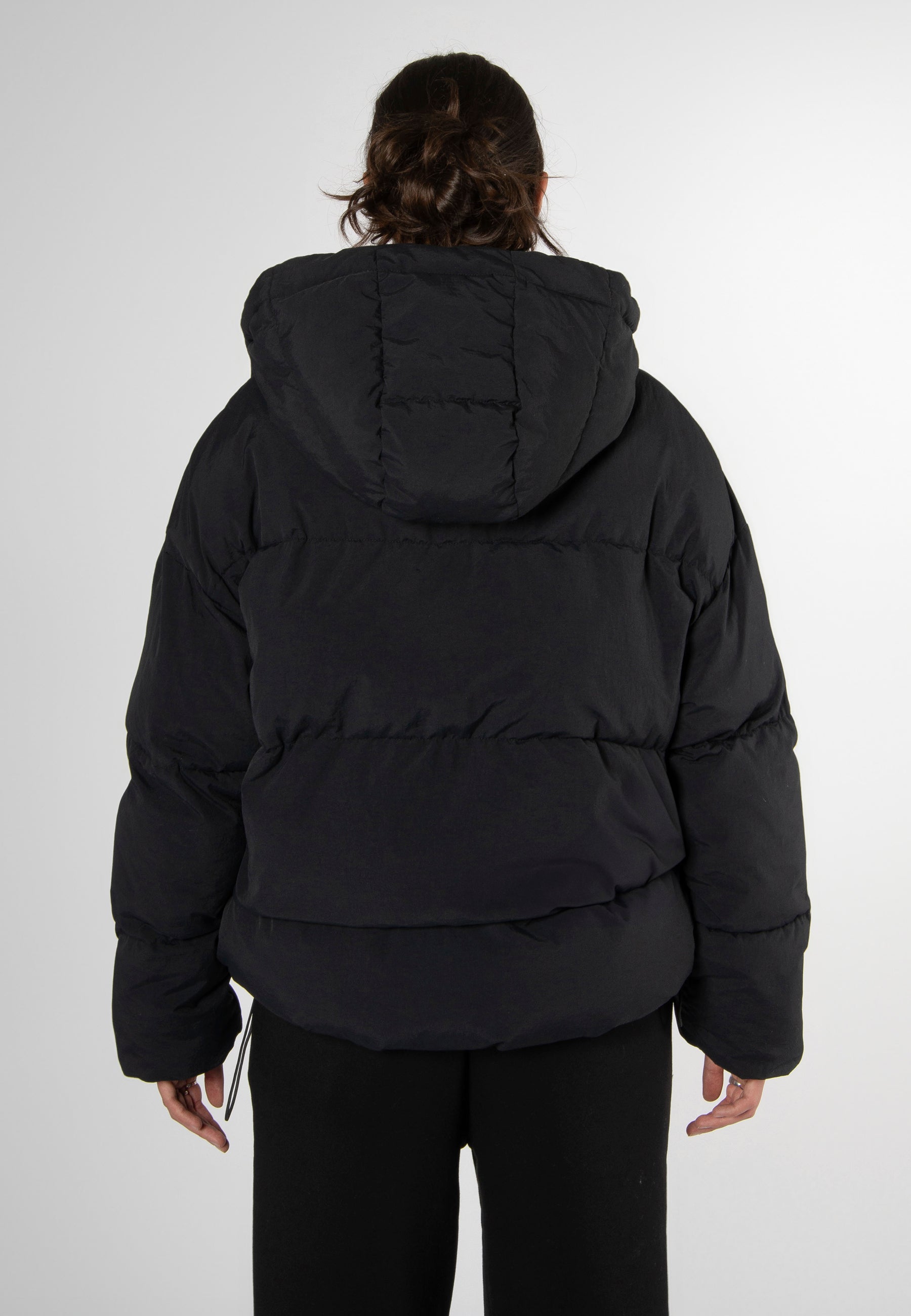 LOGO PUFFER JACKET BLACK L