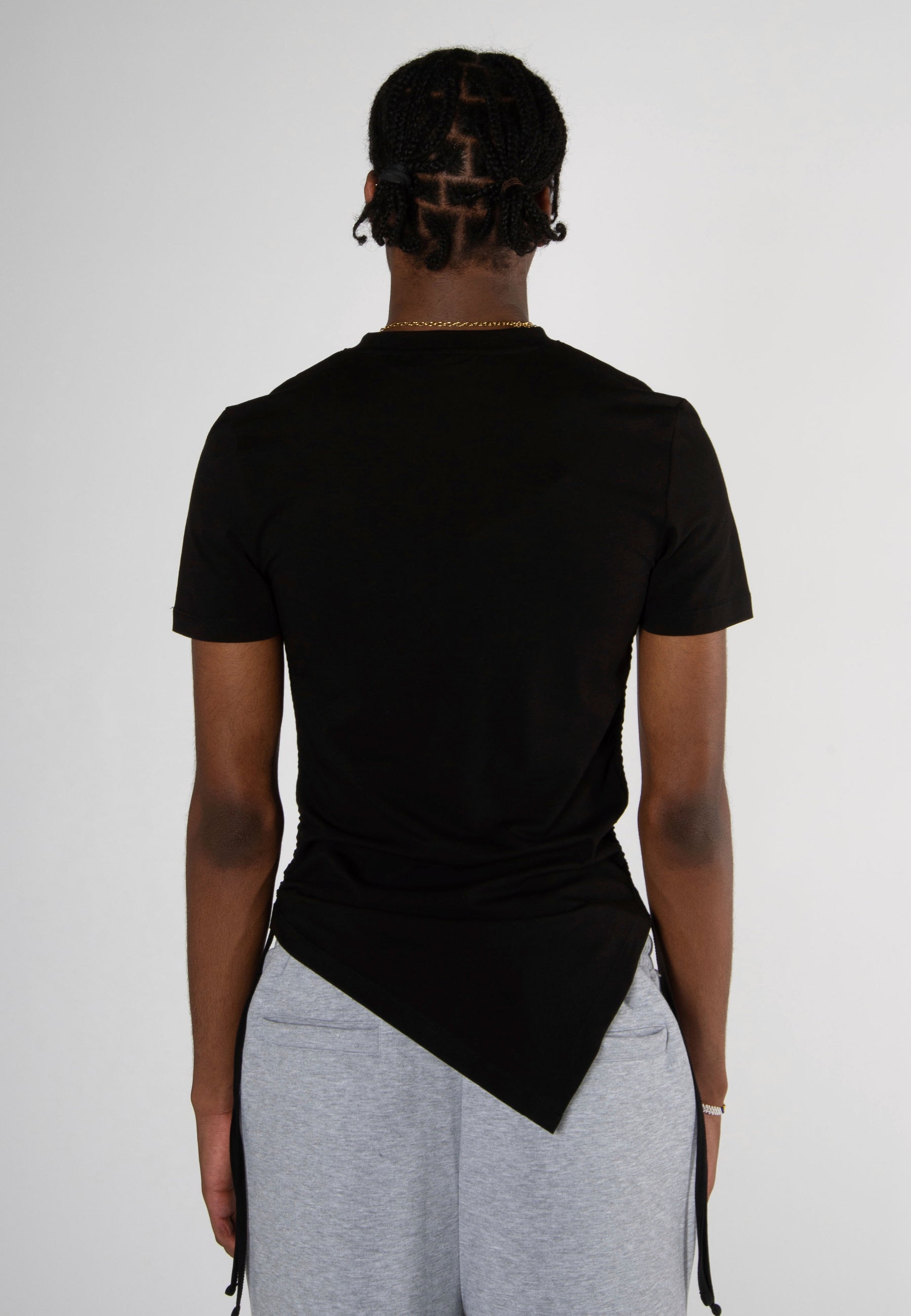 ASYMMETRIC TEE BLACK