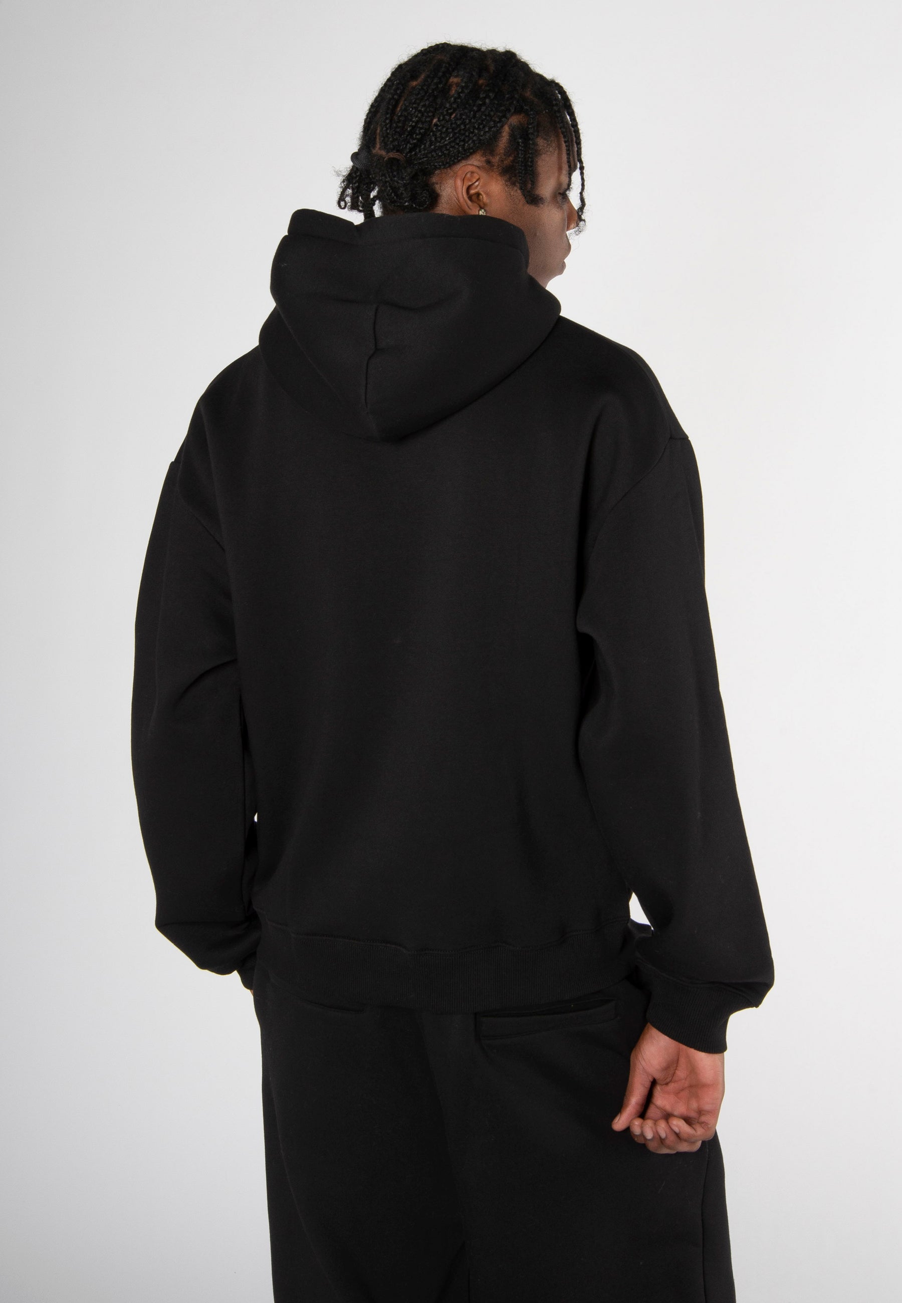 BASIC LOGO HOODIE BLACK