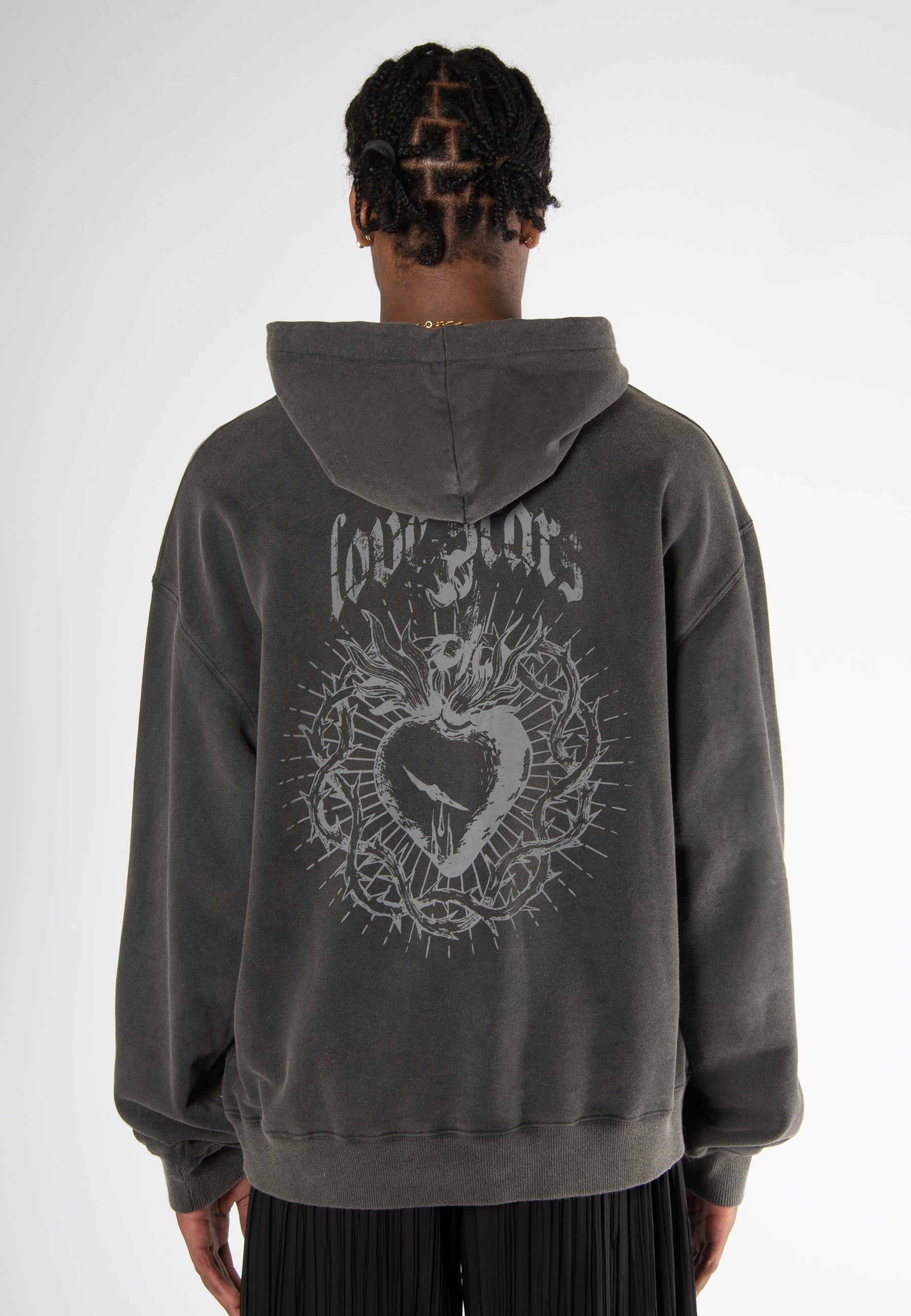 Black hoodie with heart online