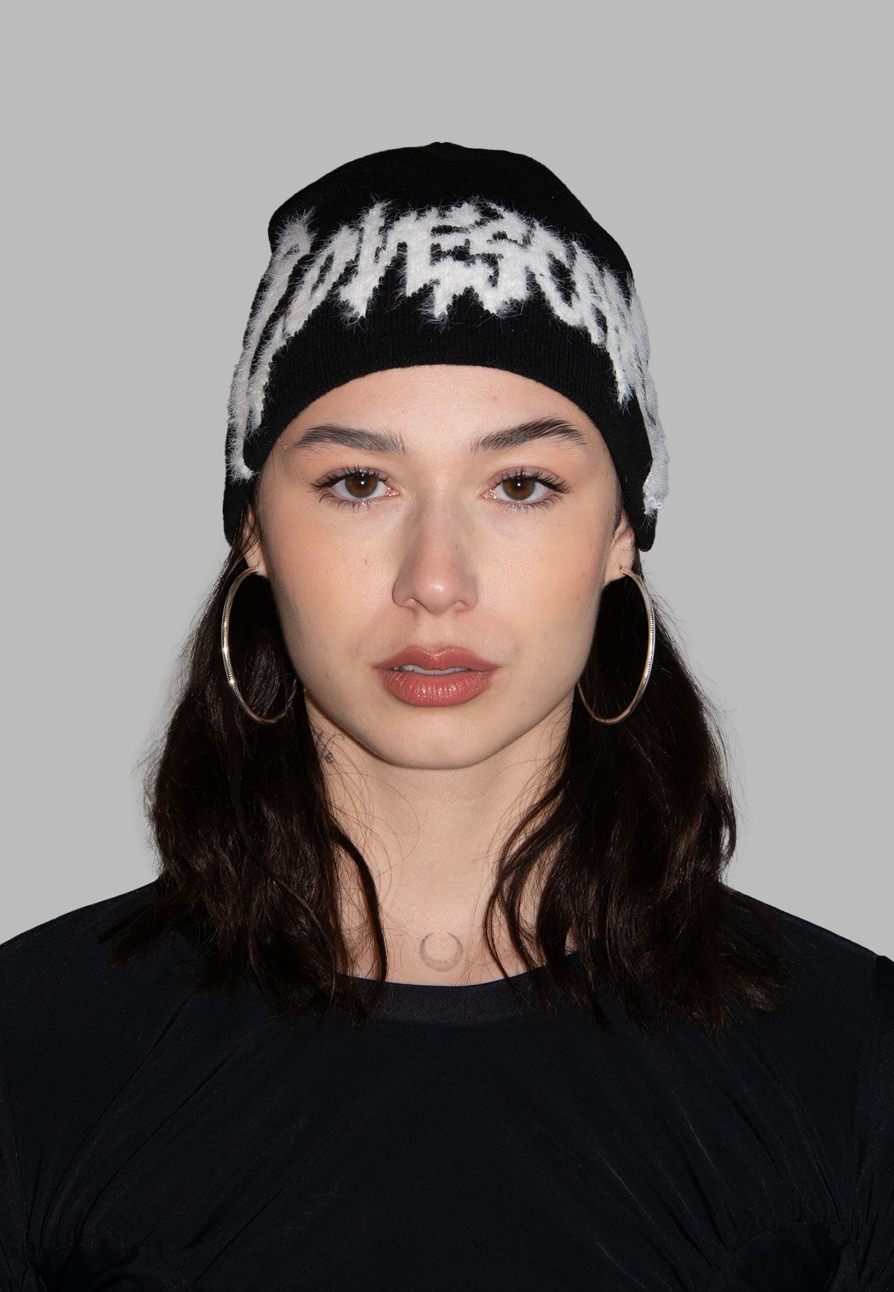 GRUNGE LOGO BEANIE BLACK